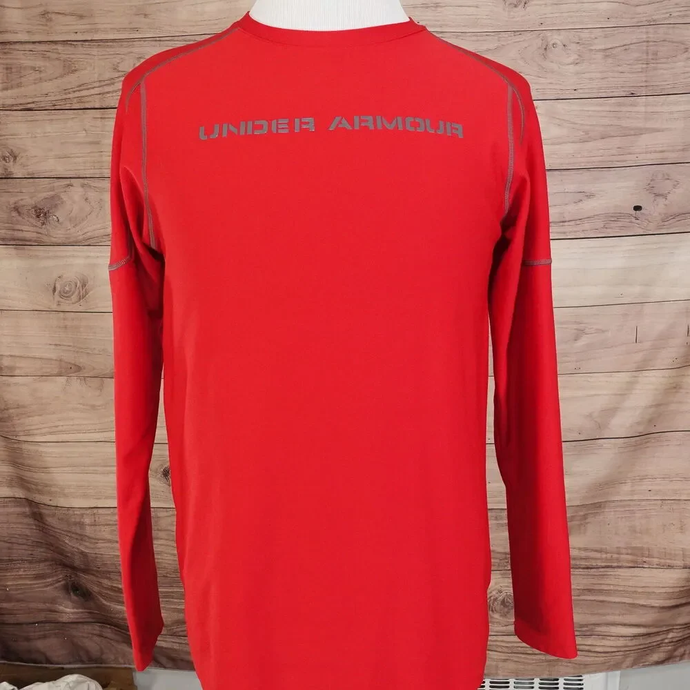 UNDER ARMOUR ALL SEASON GEAR FITTED RED LONG SLEEVE ATHLETIC TSHIRT SIZE L LARGE